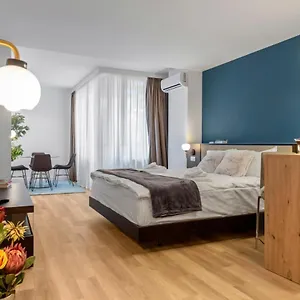 شقة فندقية Uni88 Apart Hotel, بوخارست